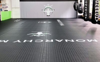 Home 8 How to Crush Your First MMA Class with Confidence