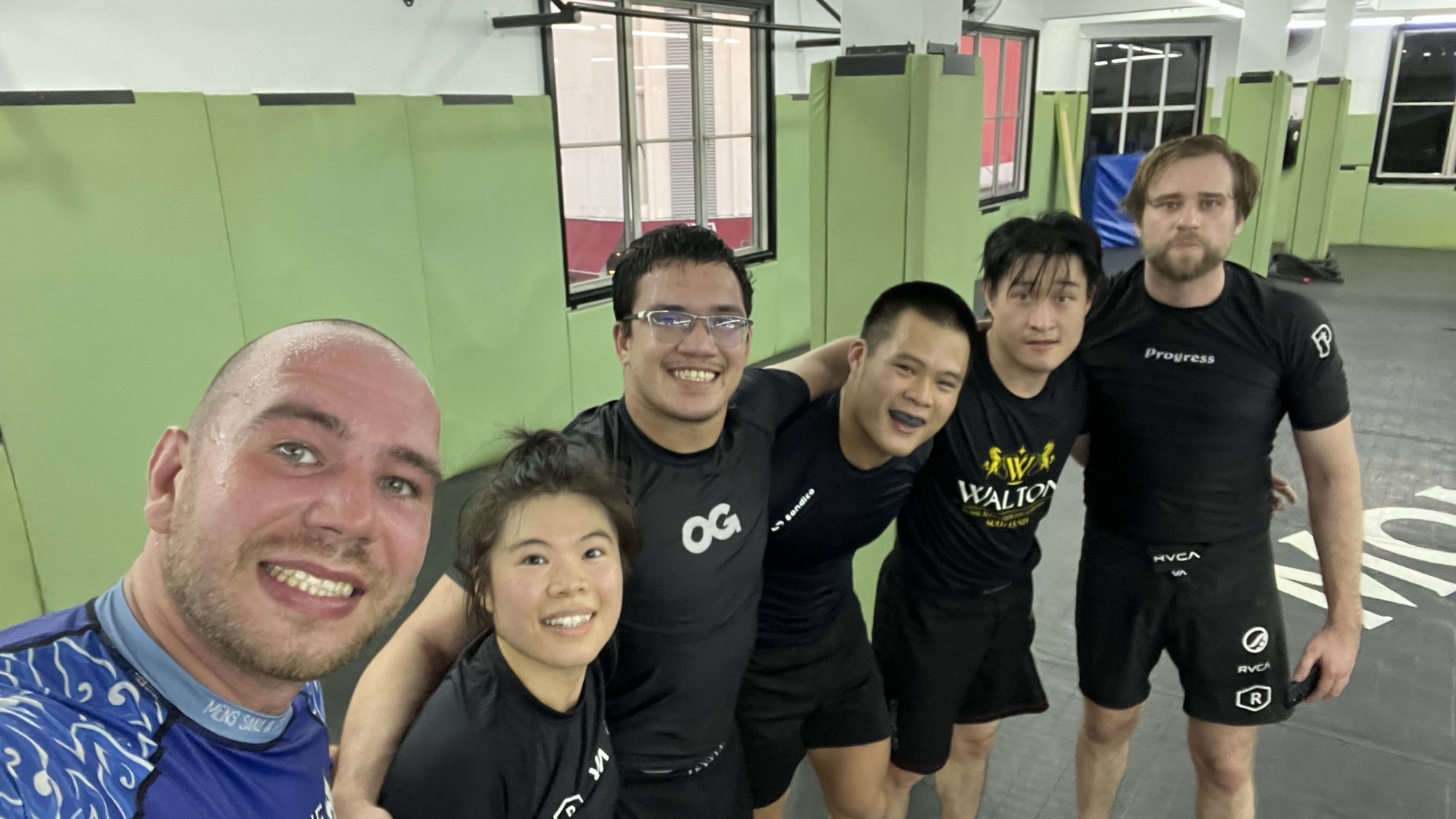 Perfecting the takedown in no-gi BJJ at Monarchy MMA