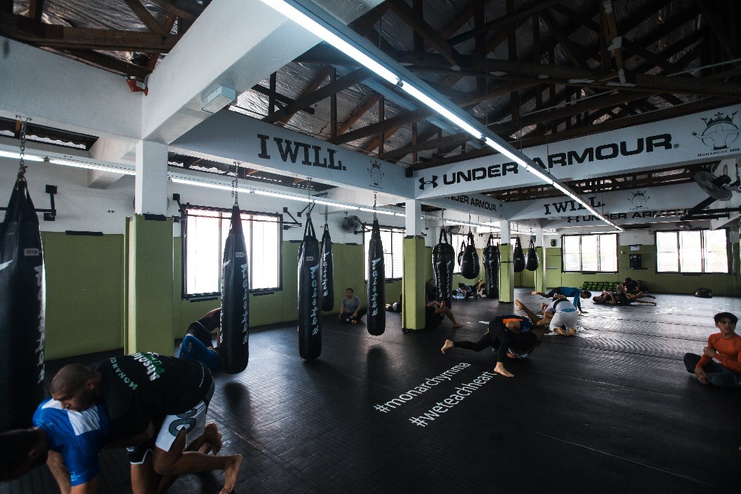 Flexibility routines to enhance your BJJ performance at Monarchy MMA